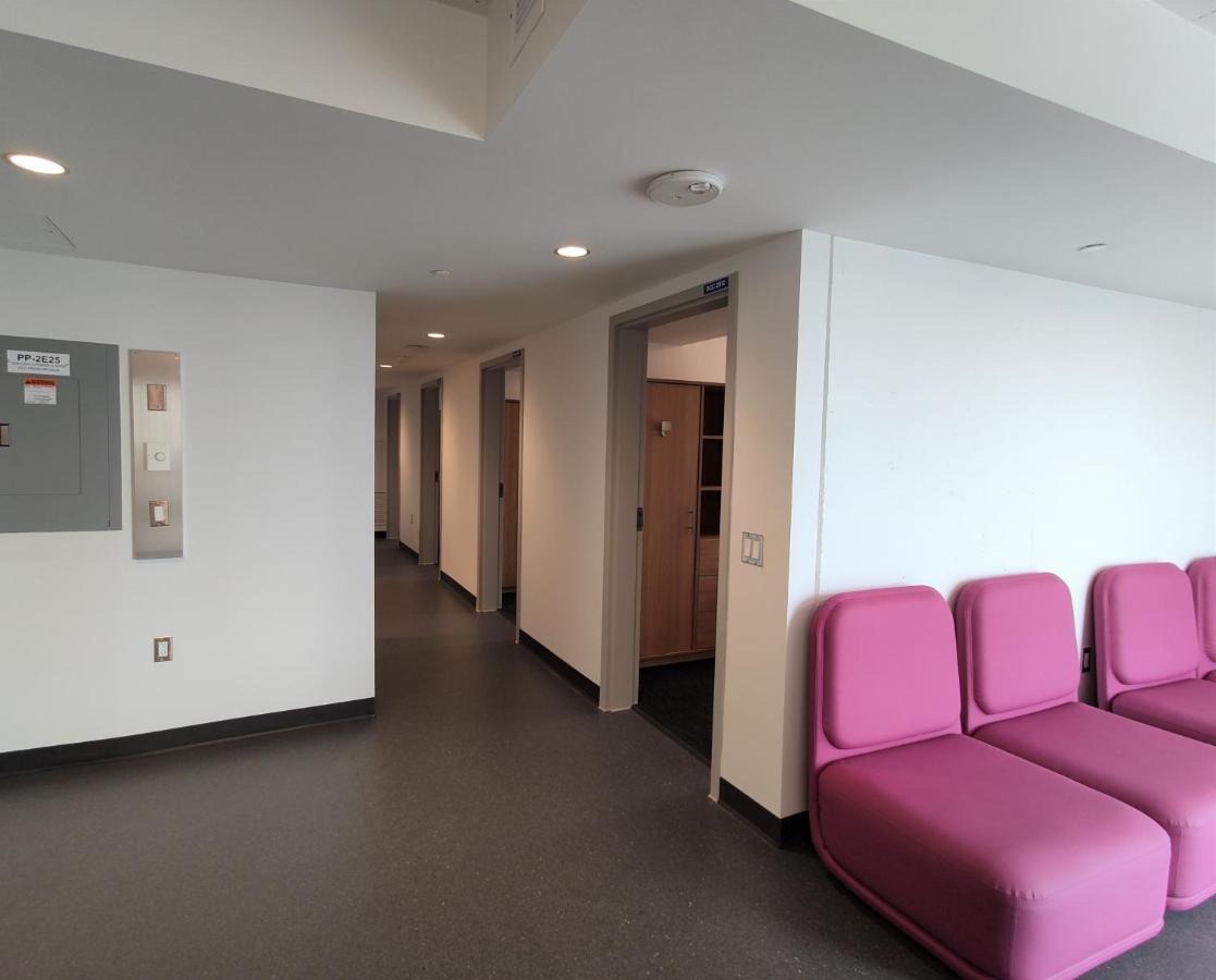 Toronto Metropolitan University-Daphne Cockwell Complex Residence Ngoại thất bức ảnh