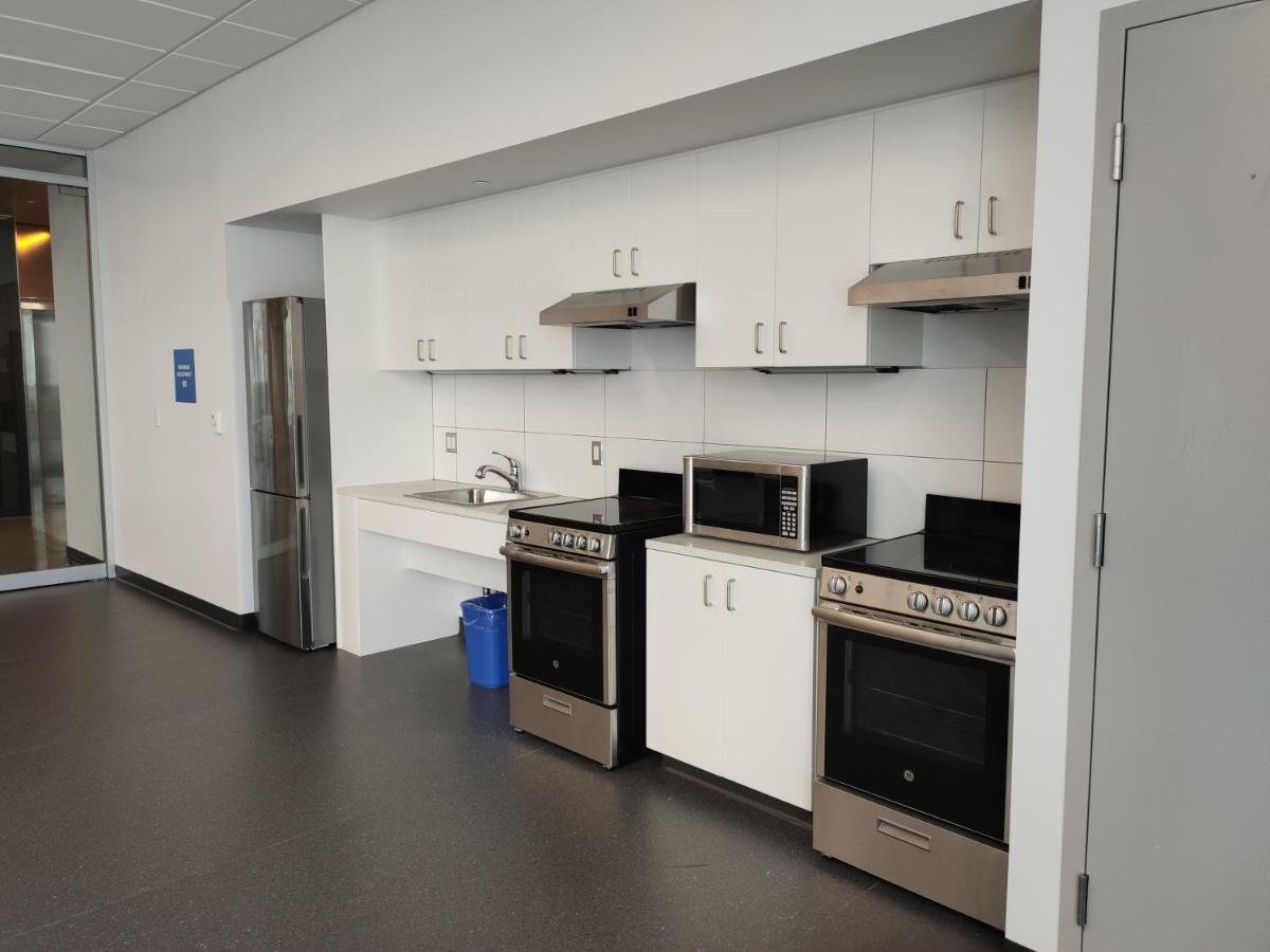 Toronto Metropolitan University-Daphne Cockwell Complex Residence Ngoại thất bức ảnh