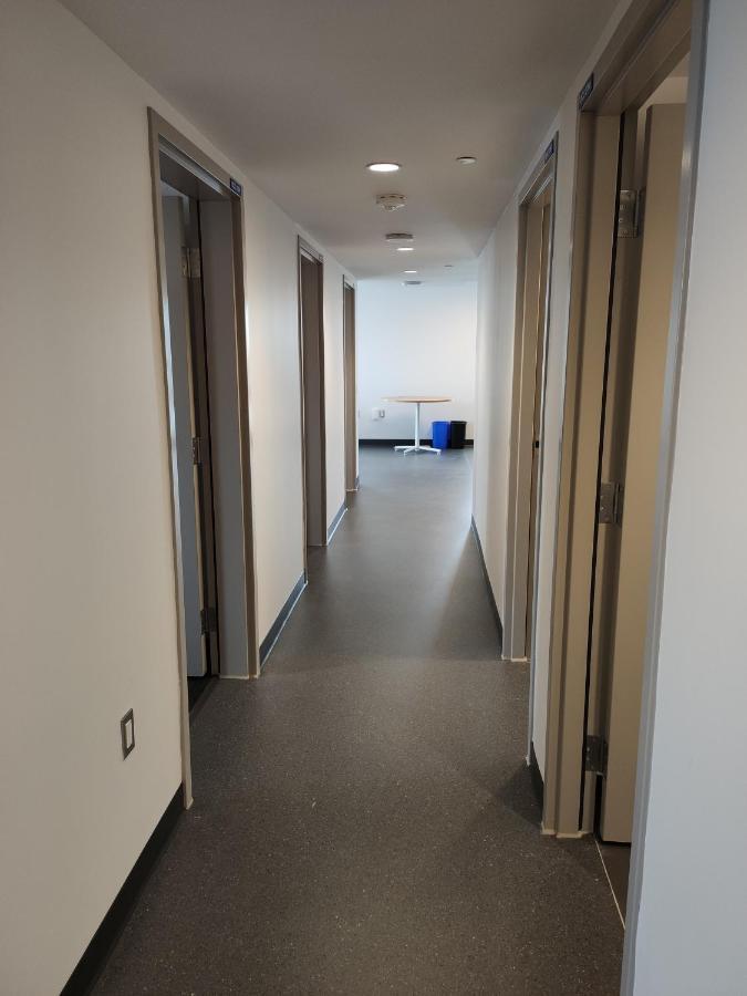 Toronto Metropolitan University-Daphne Cockwell Complex Residence Ngoại thất bức ảnh