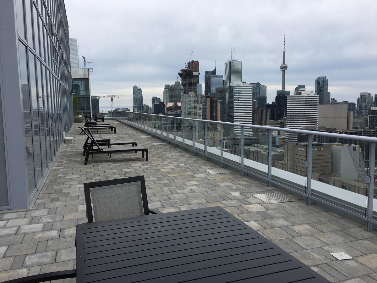 Toronto Metropolitan University-Daphne Cockwell Complex Residence Ngoại thất bức ảnh
